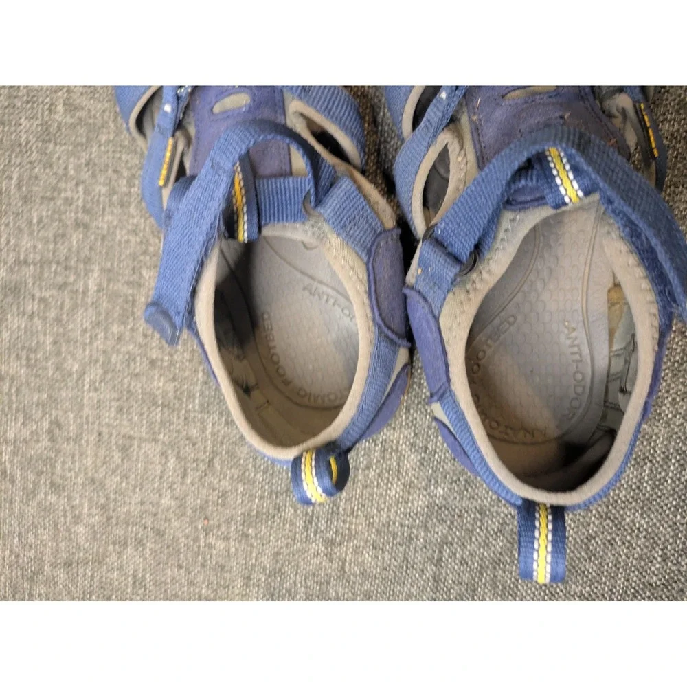 Keen Seacamp II CNX Blue Depths Gargoyle Sport Sandals Size 5 Youth - 1010096